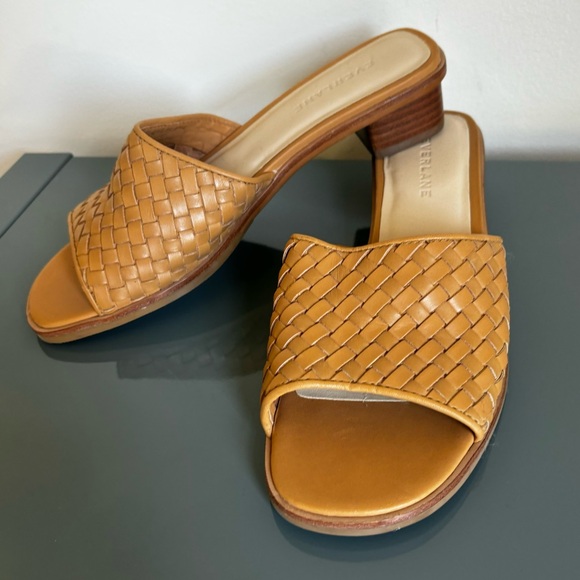 Everlane Block Heel Slides Tan Leather Woven 6.5.  Almost like new. Well made. - Picture 6 of 16